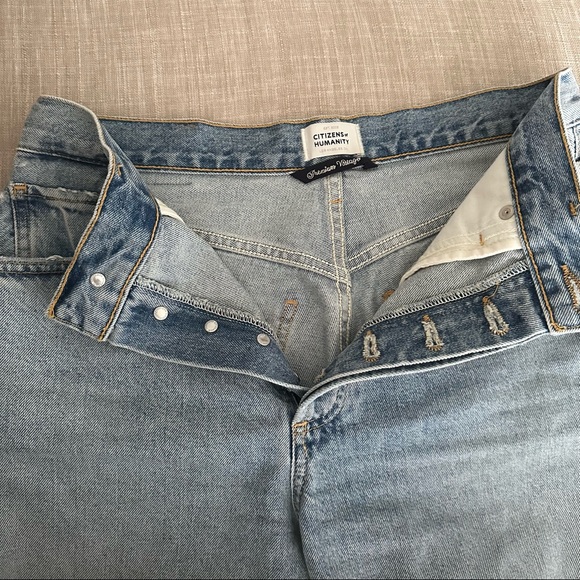 Citizens of Humanity Camilla High-Rise Denim Short - Picture 6 of 8